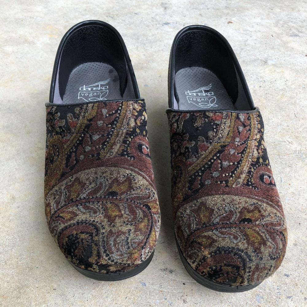 Vegan Dansko clogs